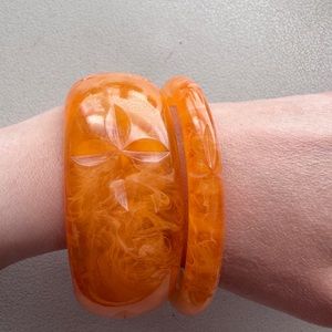 Splendette Butterscotch bangle set